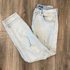 WILD FABLE Mom Jeans Size 8